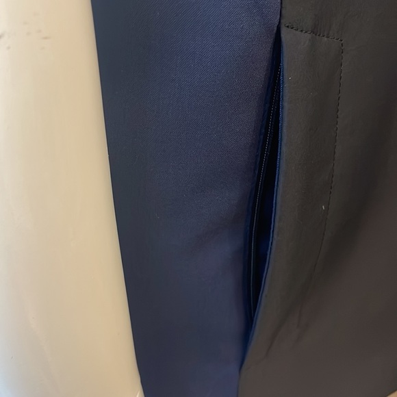 Hart Schaffner Marx REVERSIBLE Navy Tech Wool Performance Full Zip Vest - Picture 11 of 12